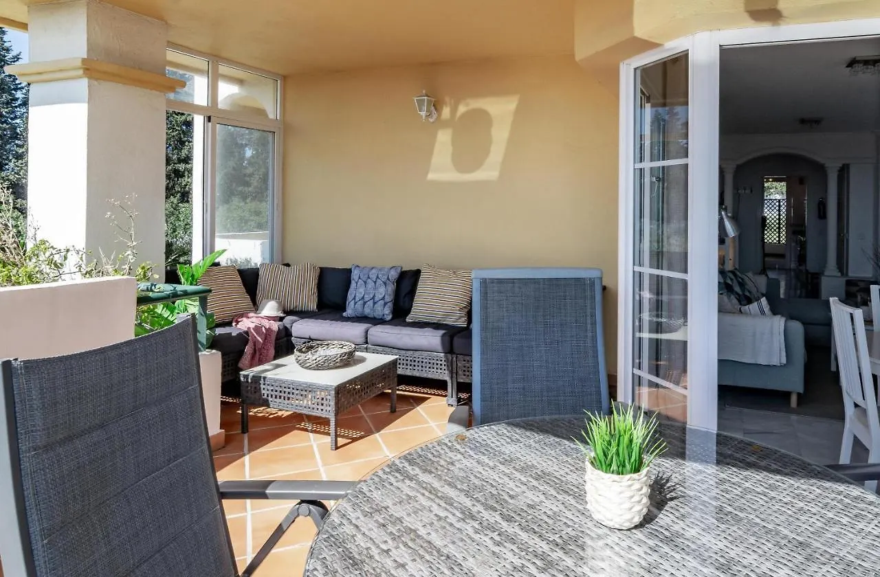Apartment 2-Bedroom Retreat With Stunning Views In Aldea Blanca With Private Paddle Court Marbella